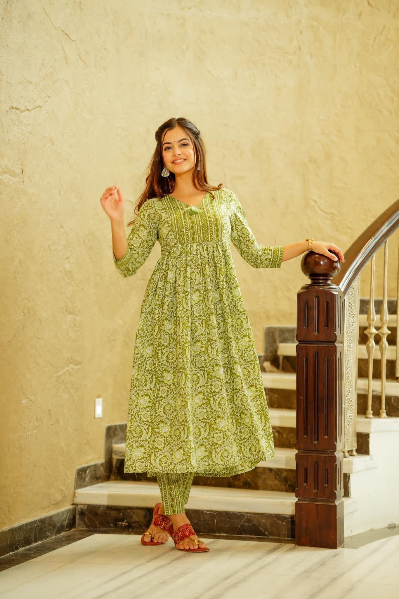 PREMIUM MUSLIN KURTI SETS